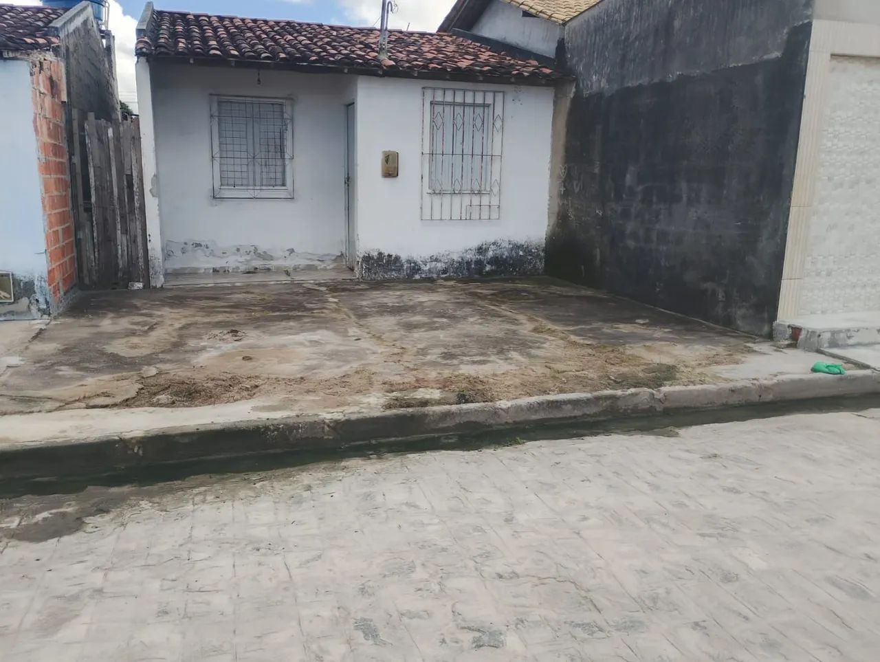 Vendo casa em umbaúba próximo a estiva