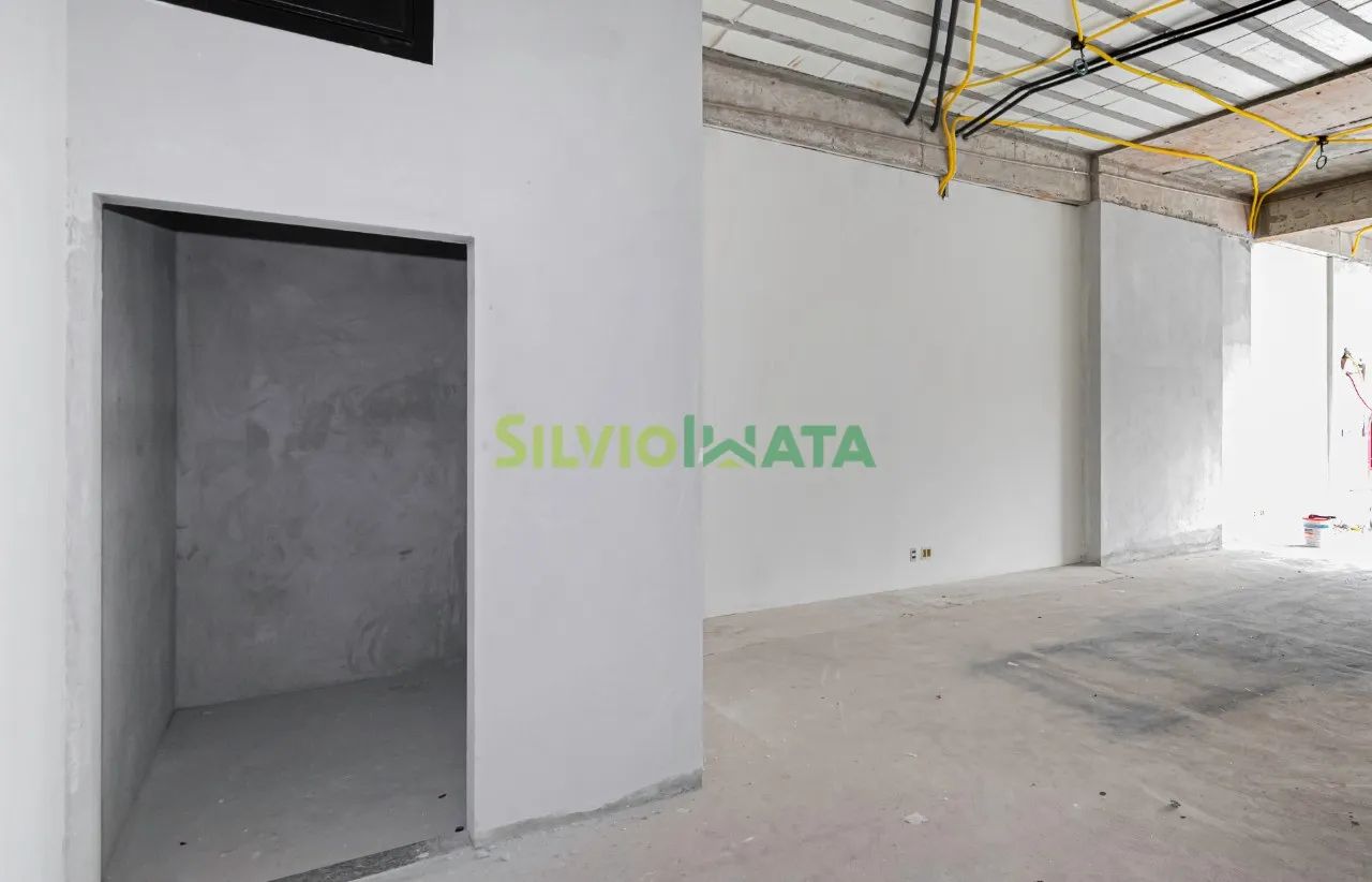 EXCELENTE SALA DE COMERCIAL 82,54 M² PARA LOCAR PRÓXIMO À AVENIDA COLOMBO. - Foto 5