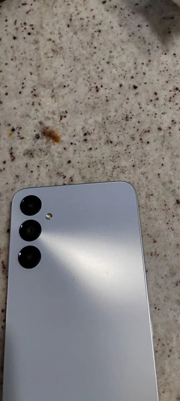 Celular Samsung Galaxy AO5s, usado bem conservado, prata  - Foto 3