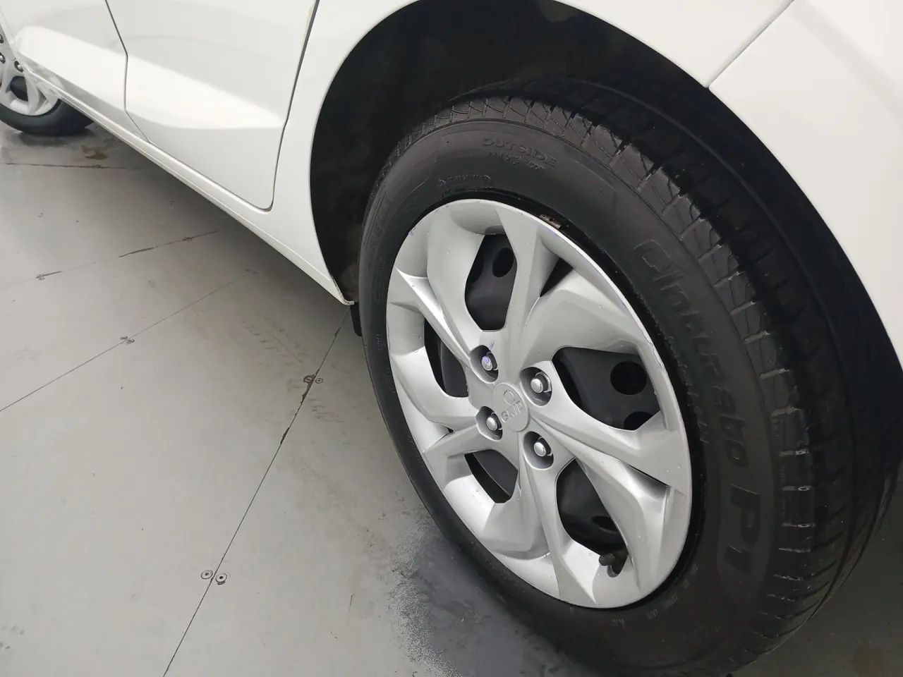 Hyundai HB20 Comfort Plus 1.0 Flex 12V Mec., foto 12 de 18