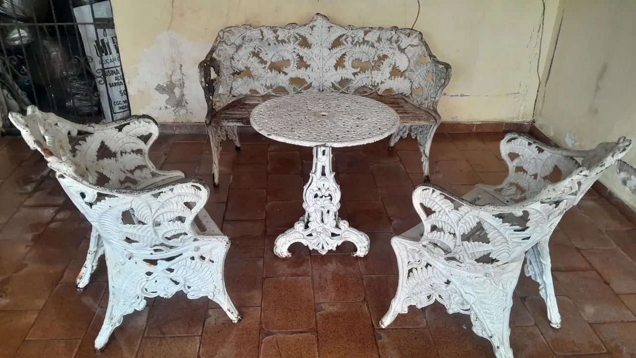 Jogo de Mesa e Cadeiras Samambaia Vintage - Foto 2
