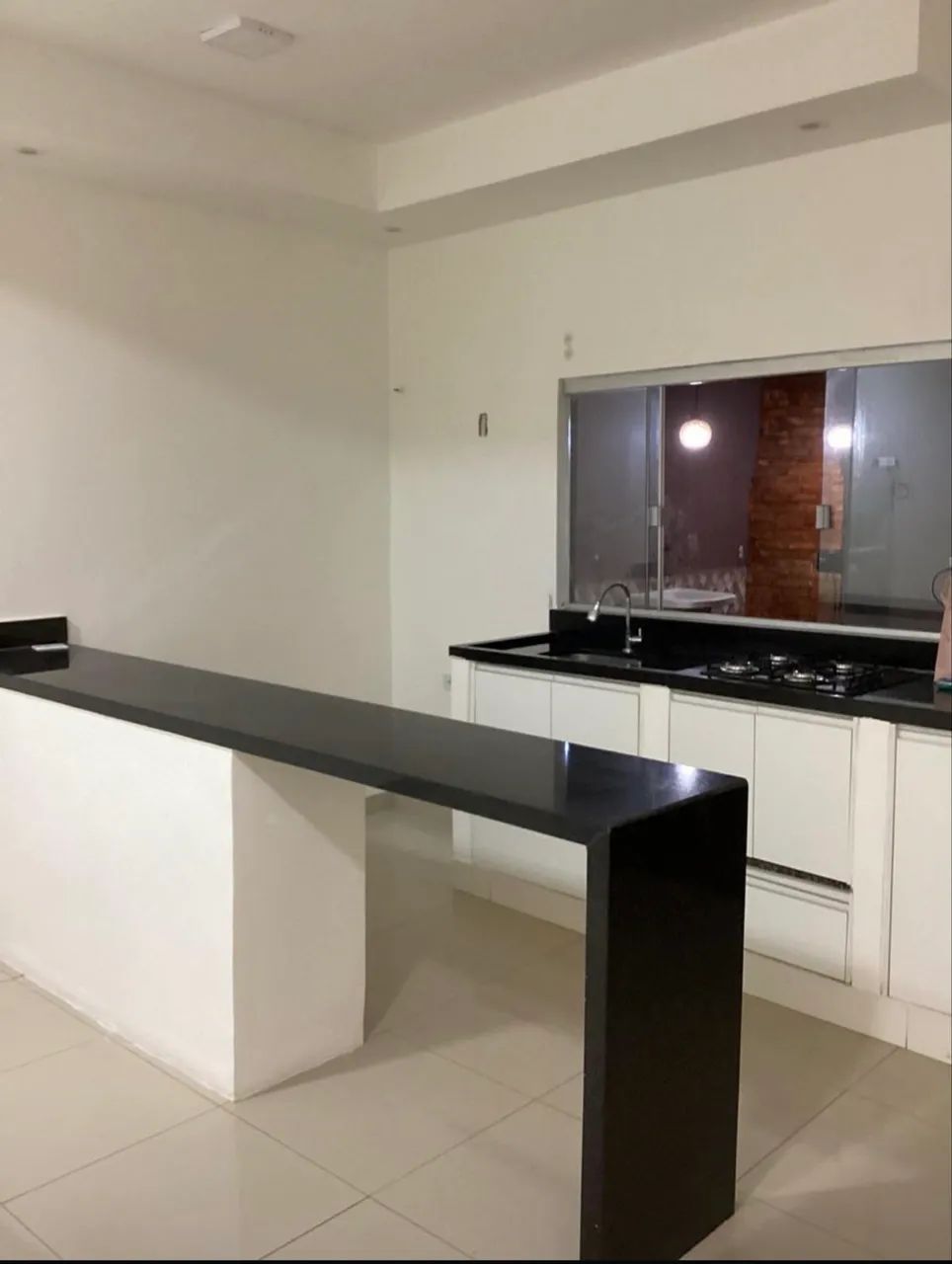 Alugo casa  1.800