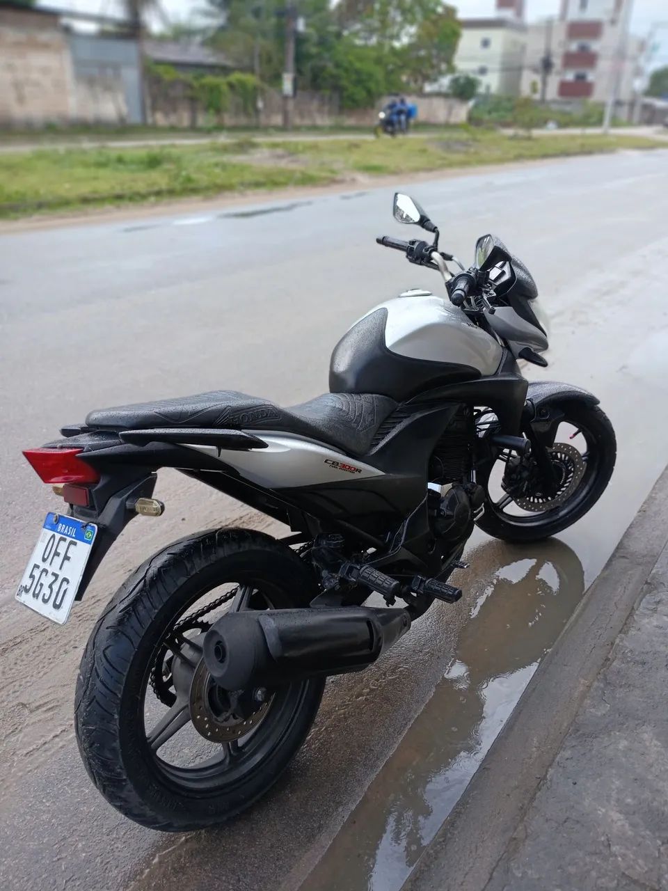 CB300R  - Foto 3
