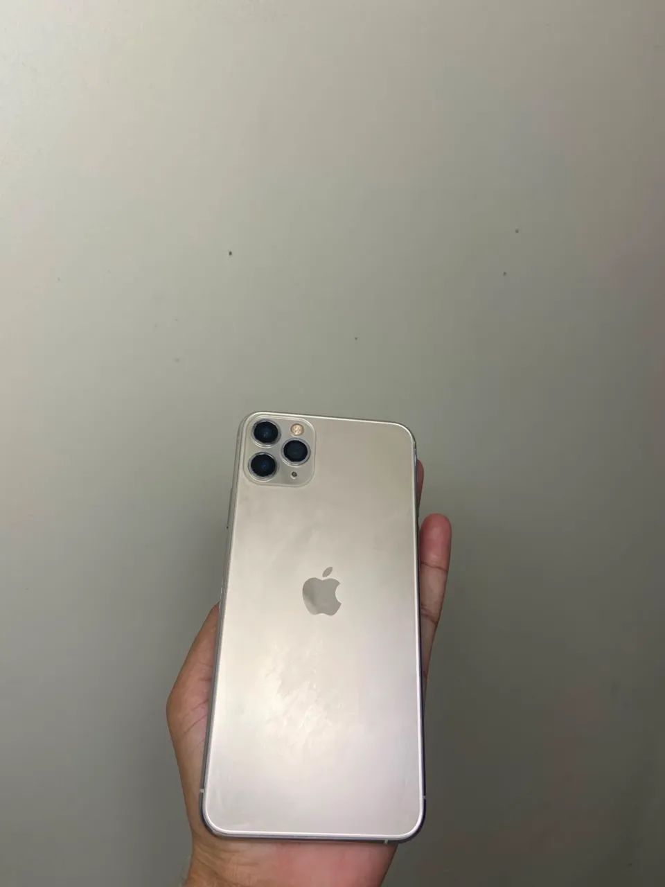 Apple IPhone 11 Pro Max 256gb.