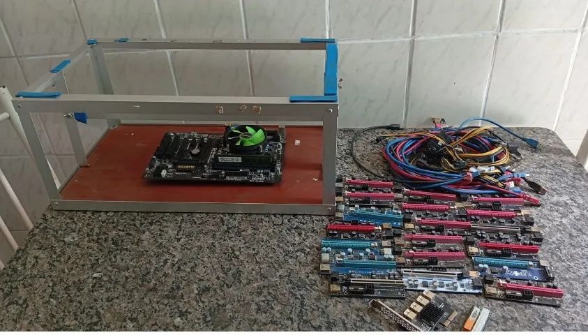 Kit Rig para Mineração de Criptomoedas e Inteligência Artificial.