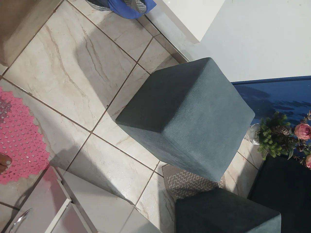 Vendo dois pufe pequenos  - Foto 4