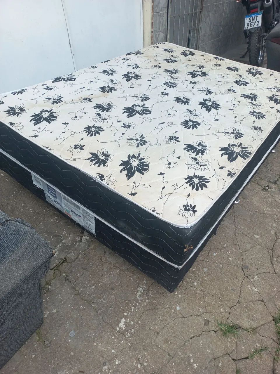 Cama box de casal 