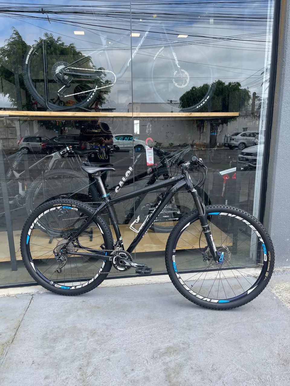 SPECIALIZED RockHopper 