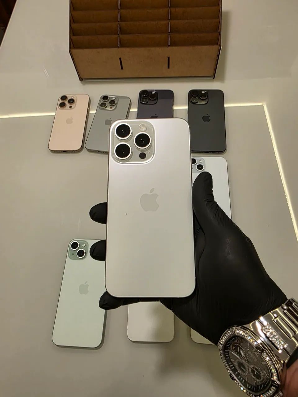 IPHONE 15 PRO MAX 256GB - WHITE TITANIUM 