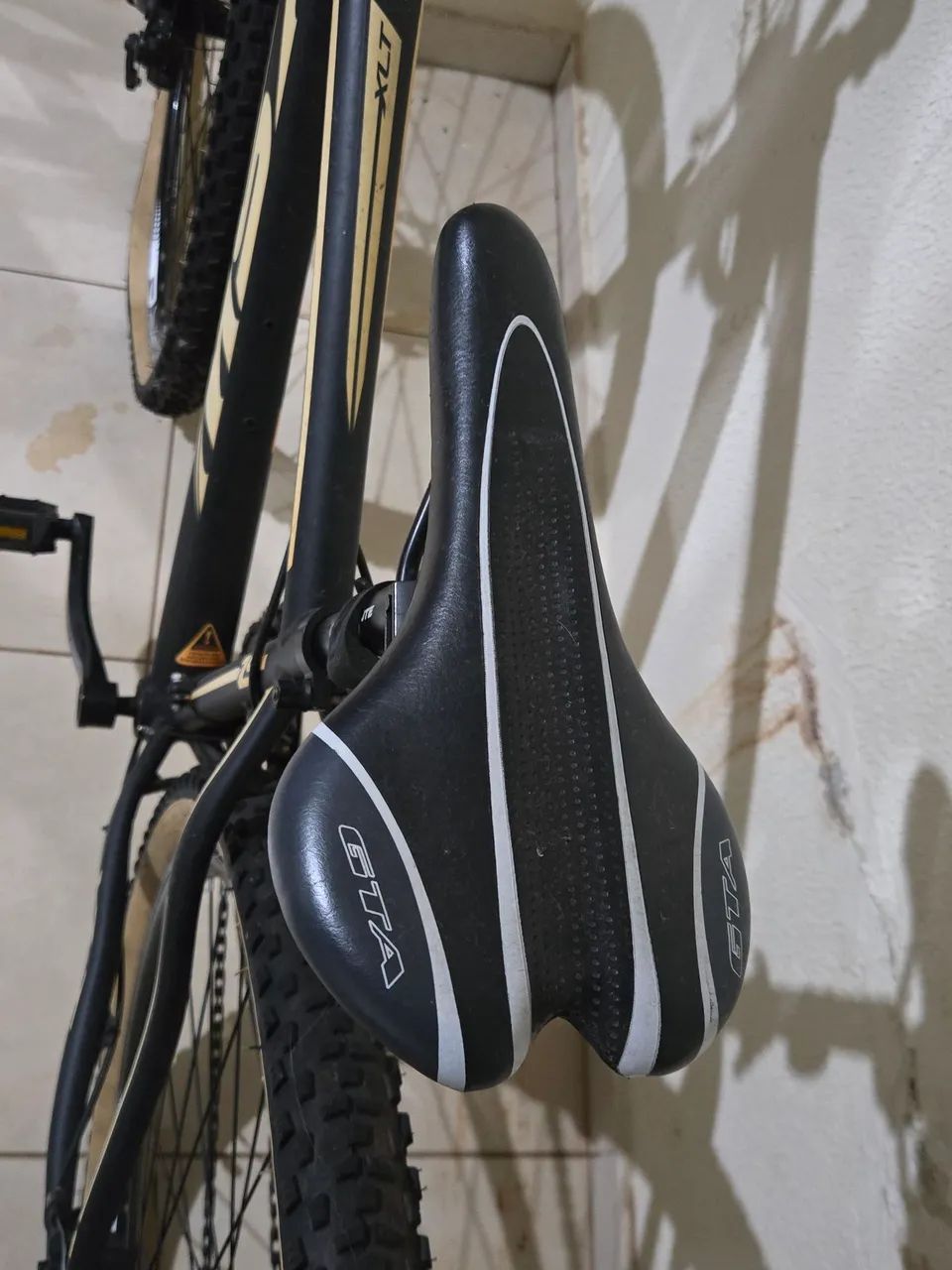 Bicicleta marca KSW, aro 29, usada - Foto 4