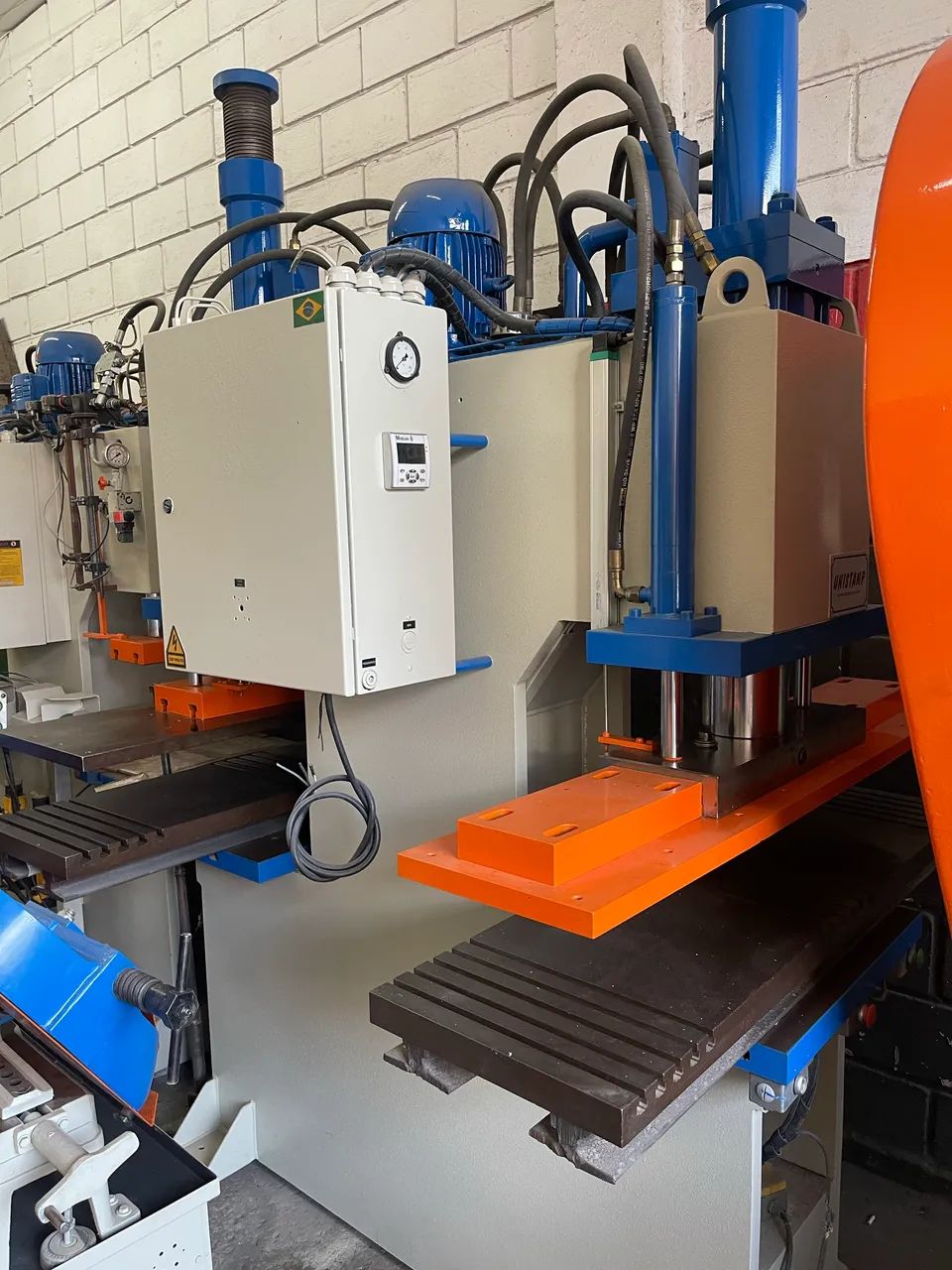 Prensa Hidraulica Unistamp 40 ton dupla temos duas delas impecável  - Foto 3