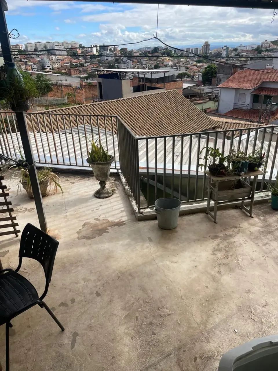 Casa com barracão de 360 m² com 4 quartos 2 banheiros 4 vagas - Foto 3