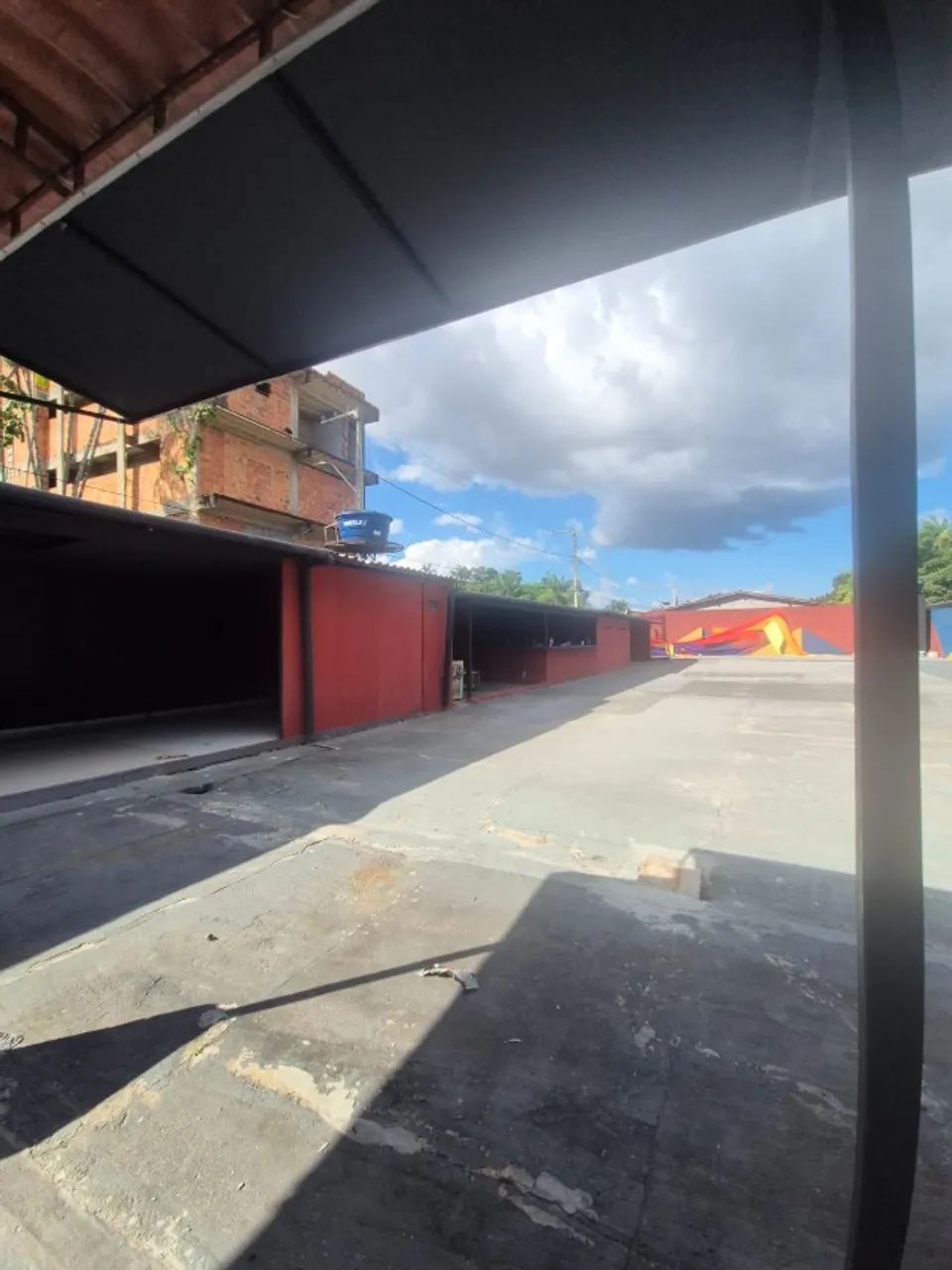 Área Comercial edificada em amplo terreno de 1.107 m² - Foto 4