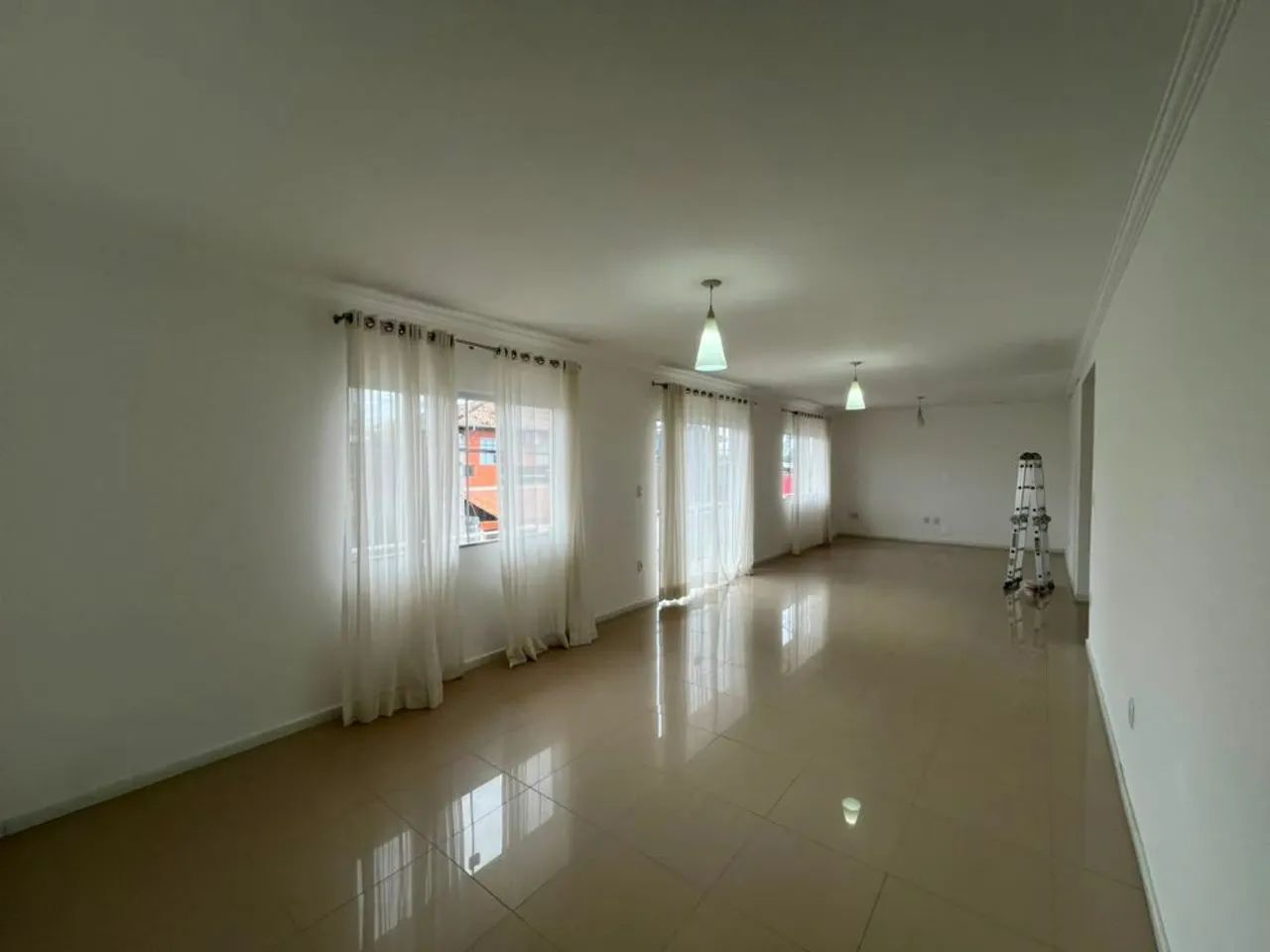 Casa com 5 quartos no bairro Campeche, Florianópolis. - Foto 2
