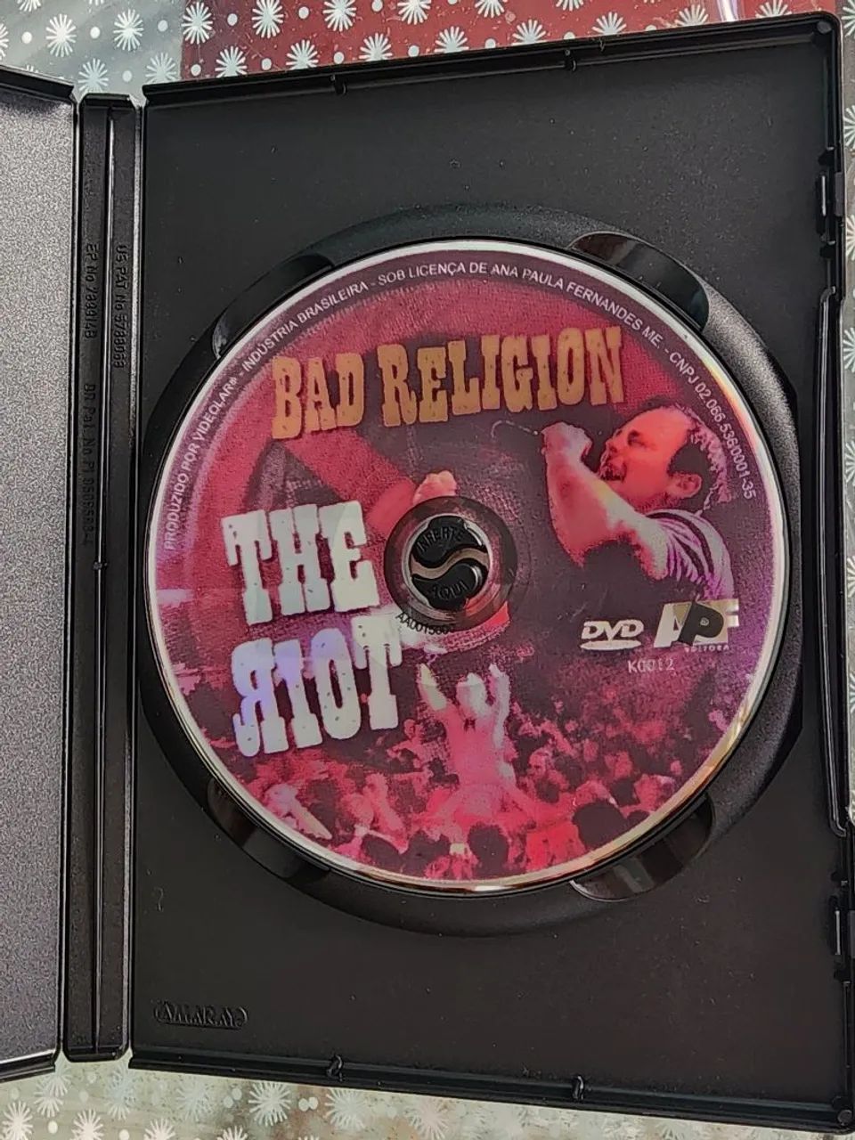 DVD da banda Bad Religion | Show da turnê do disco Suffer de 1988 - Foto 3