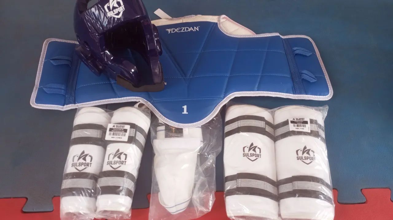 Kit proteções Taekwondo ?