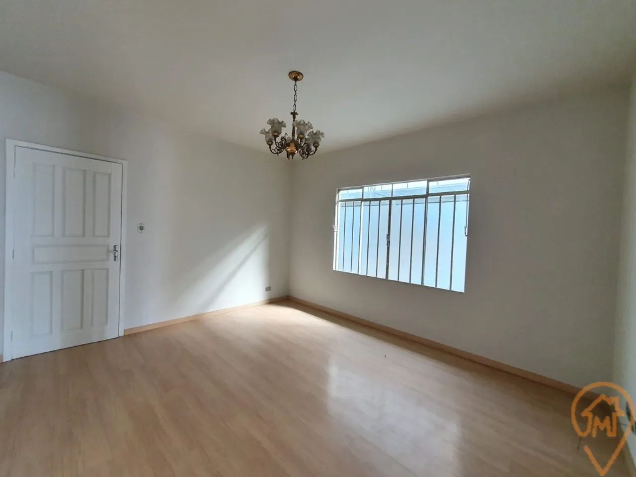 TERRENO COM 504m² | RESIDÊNCIA AVERBADA COM 211m² | HAUER - Foto 5
