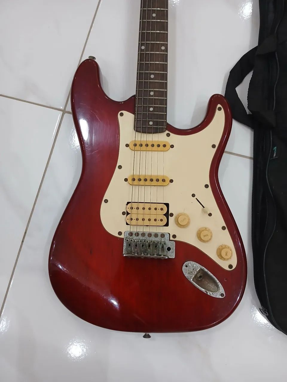 Guitarra Samik - Foto 2