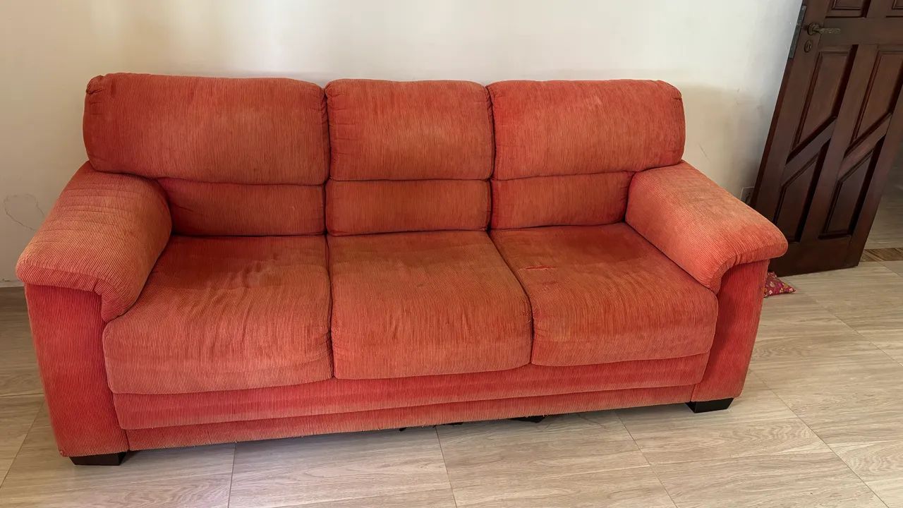 Sofá vermelho - Foto 2