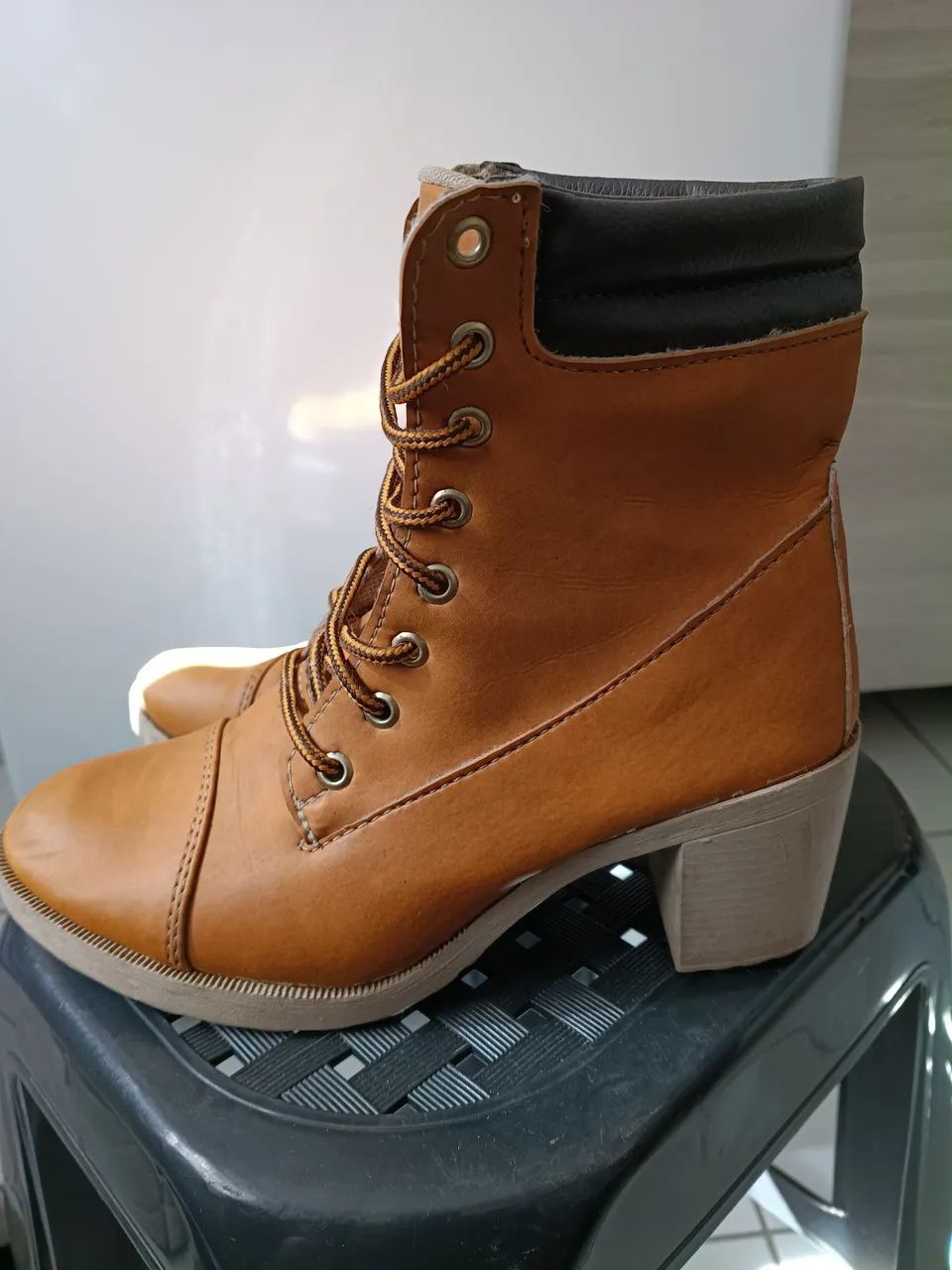 Bota feminina - Foto 4