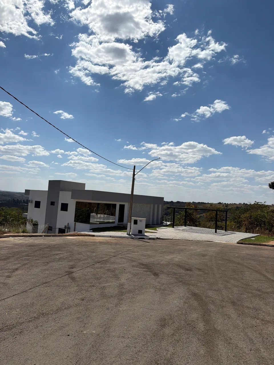 Sobrado condomínio Porto do Vale 