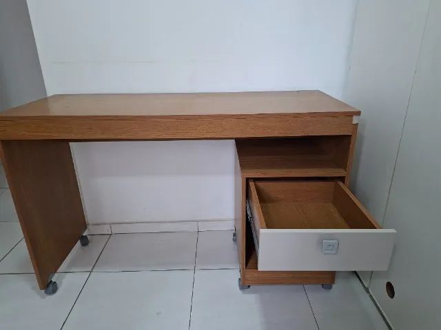 Mesa para escritório (L=120cm, A=77cm, P=45cm) - Foto 3
