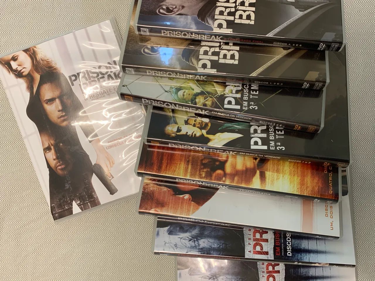 Box Prison Break Série Completa 23 discos + O Resgate Final - Foto 2