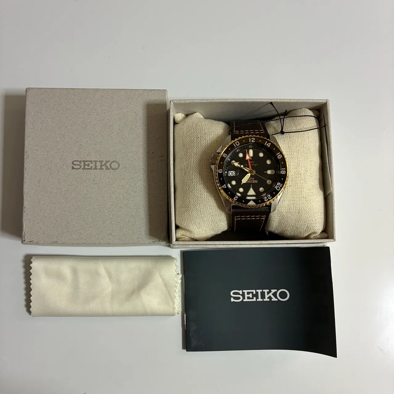 Relógio Seiko 5 Sports GMT Automático SSK036K1 - Foto 5