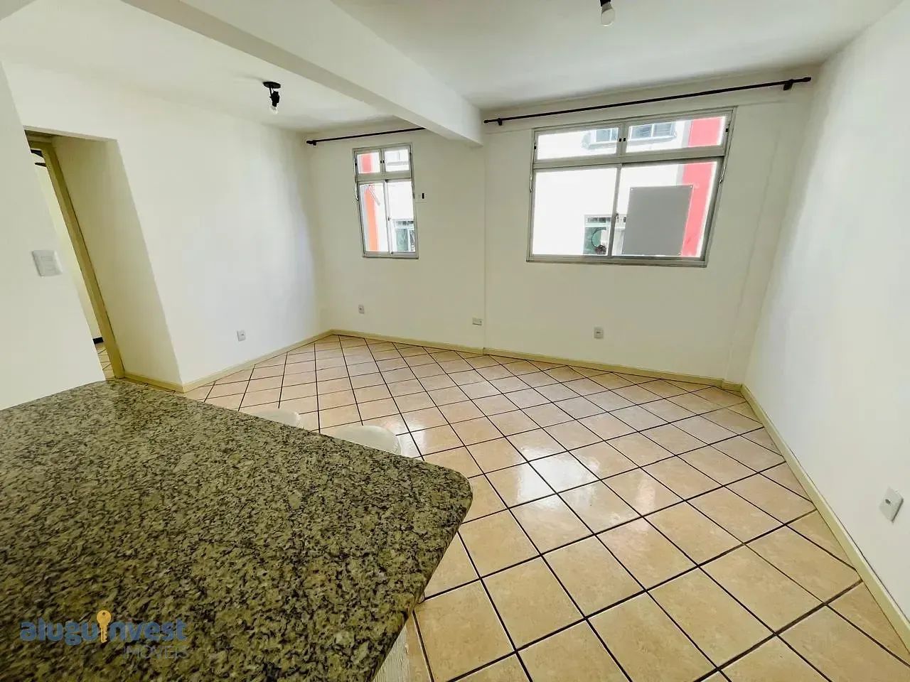 Apartamento para Alugar com 2 dormitórios em Capoeiras, Florianópolis/SC - Foto 2