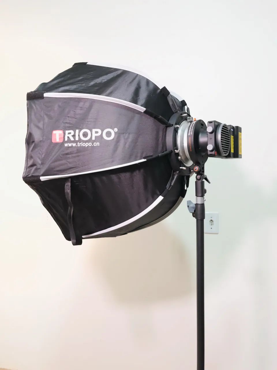 Super Oferta SOFTBOX TRIOPO 65 CM - Foto 3