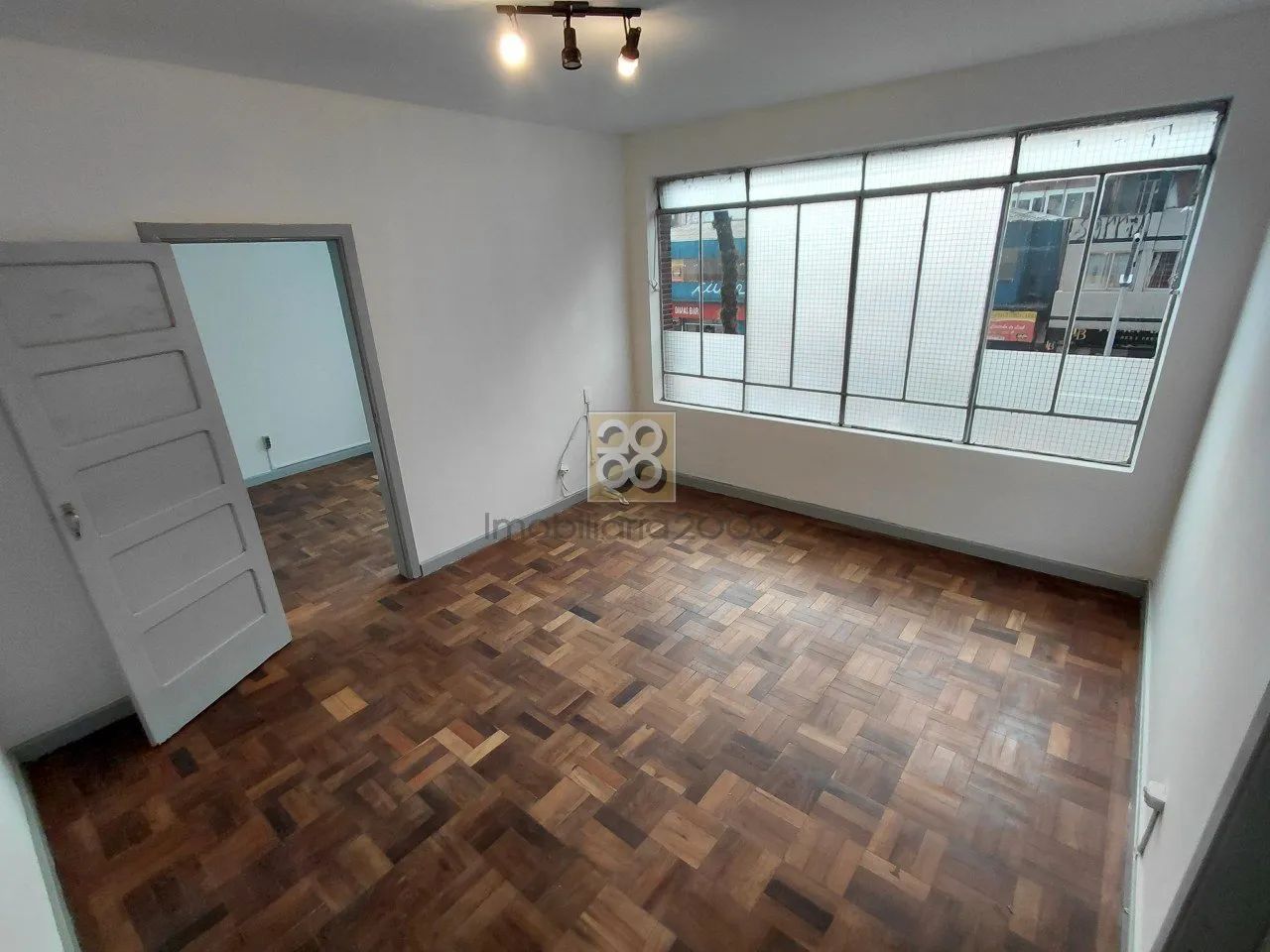 Conjunto Comercial - R Barao do Serro Azul, 134 - Centro - Curitiba - PR - Foto 4