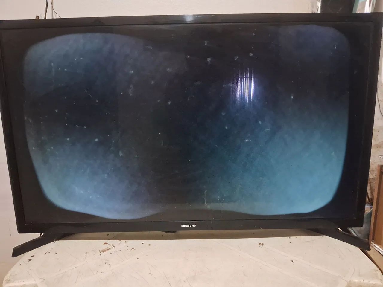 Televisão 32 polegadas, com defeito  - Foto 2
