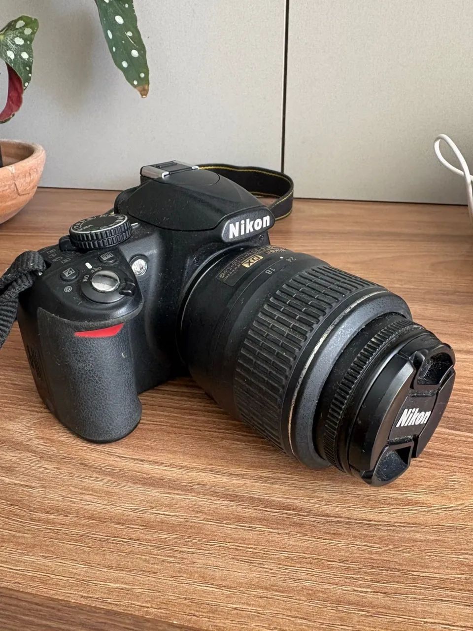 ? Nikon D3100 - Ótimo estado | Completa - Foto 3