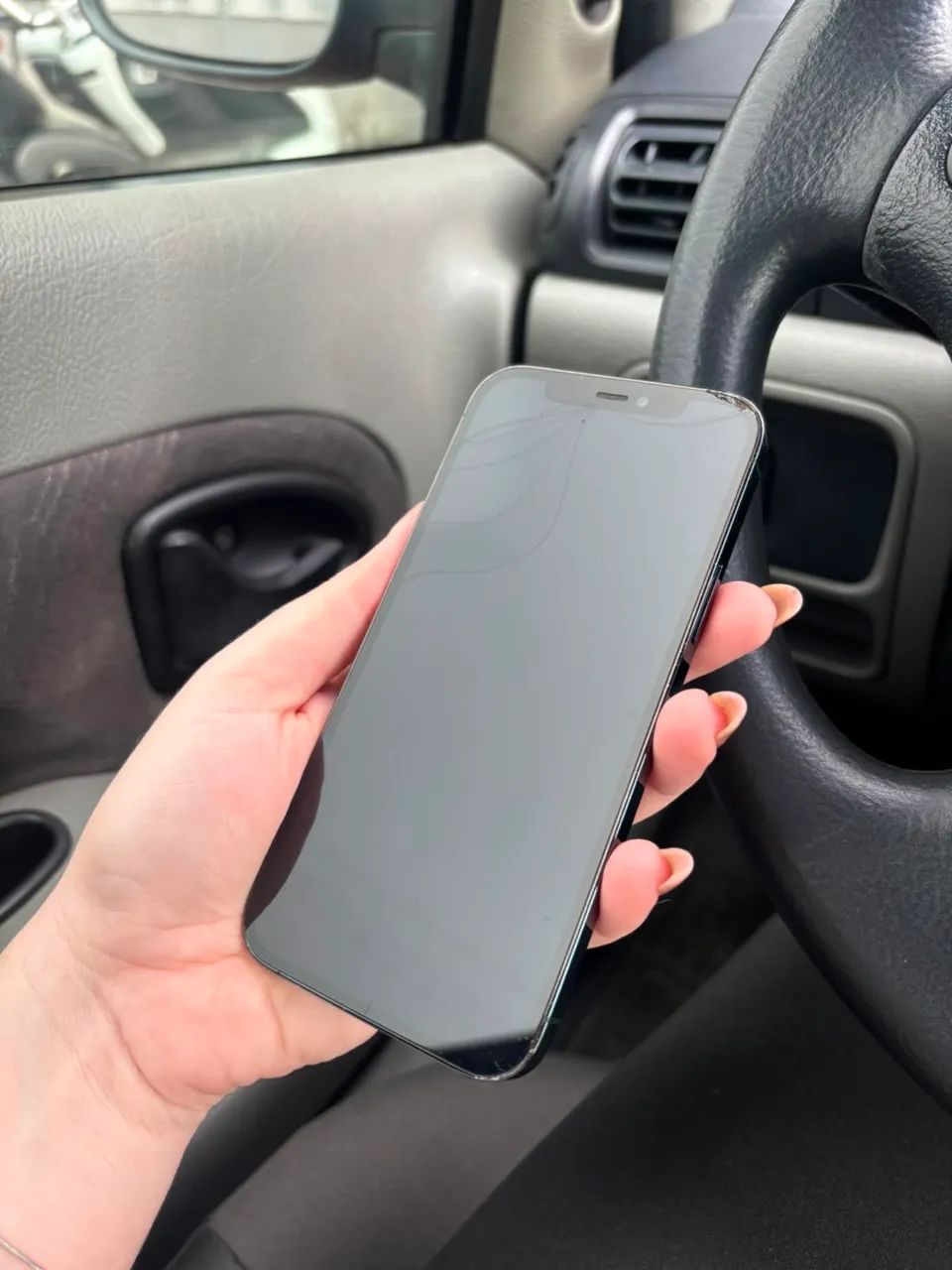 iPhone 12 Pro | 256Gb - com detalhes - Foto 5