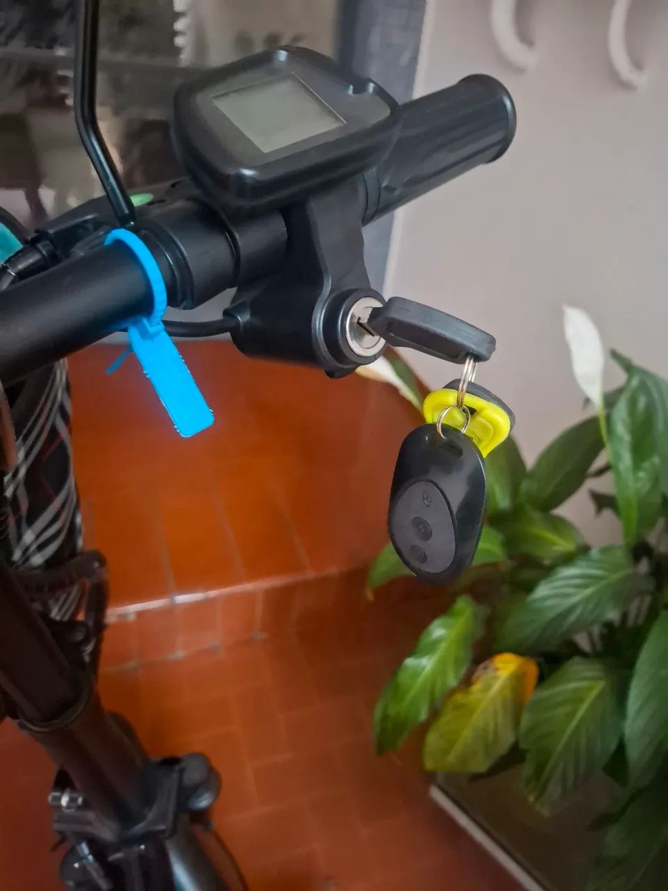 Bicicleta Elétrica Dobrável  - Foto 4