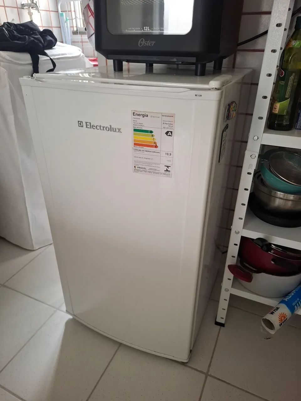 Frigobar Electrolux 122L