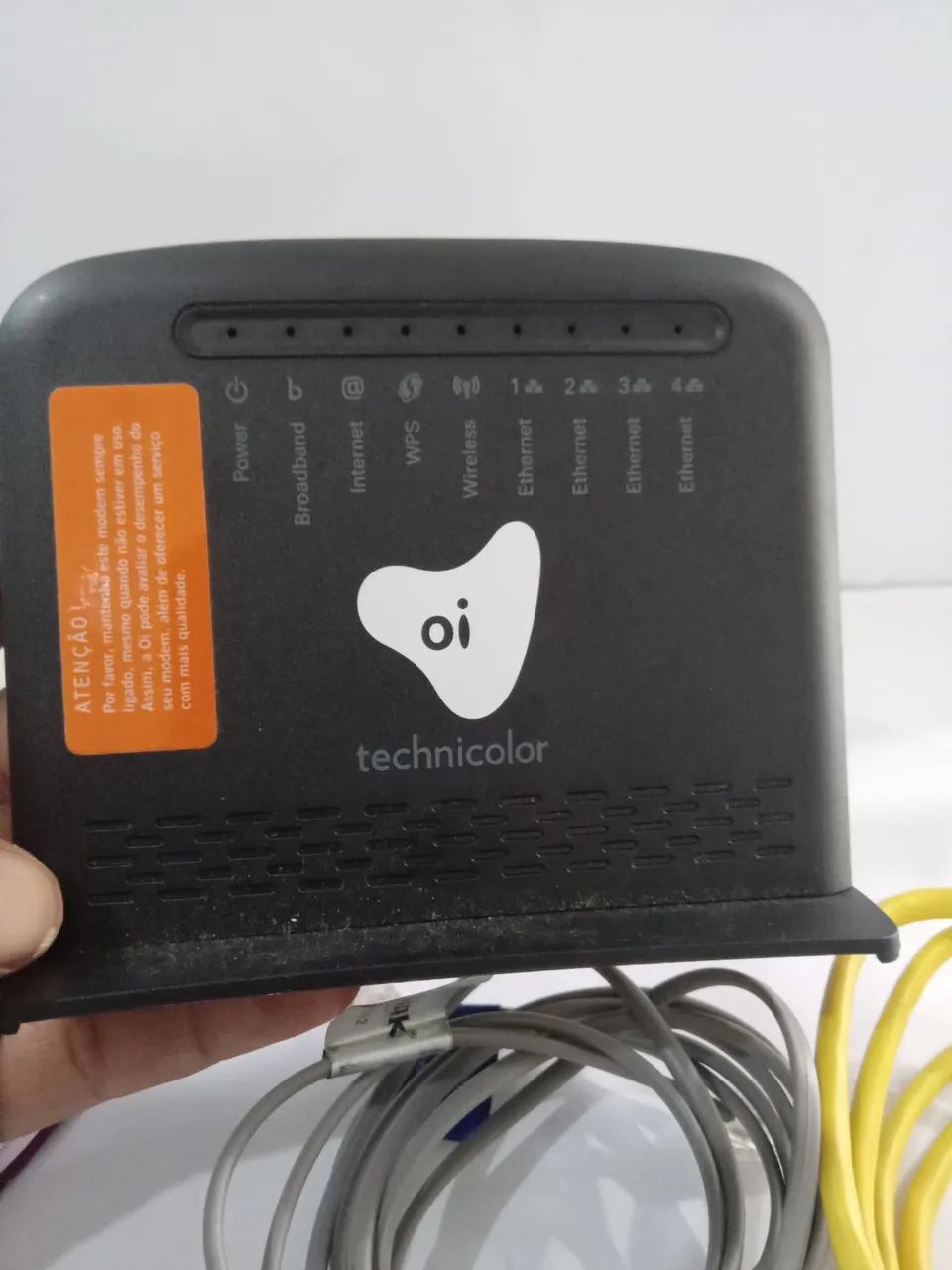 Modem Roteador em perfeito estado .acompanha todos os cabos  - Foto 4