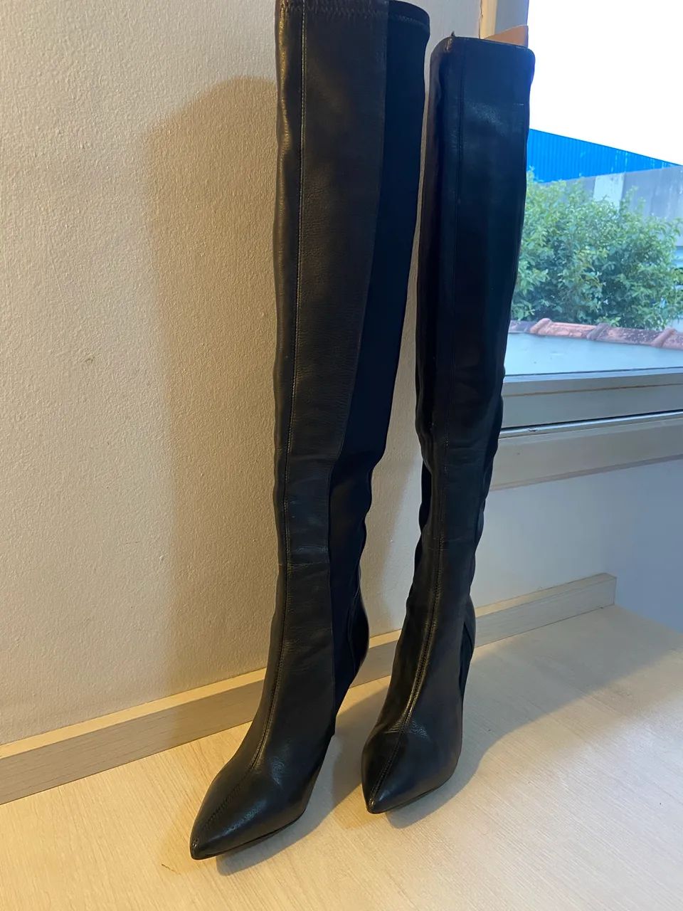 Bota Arezzo cano longo couro - Foto 3