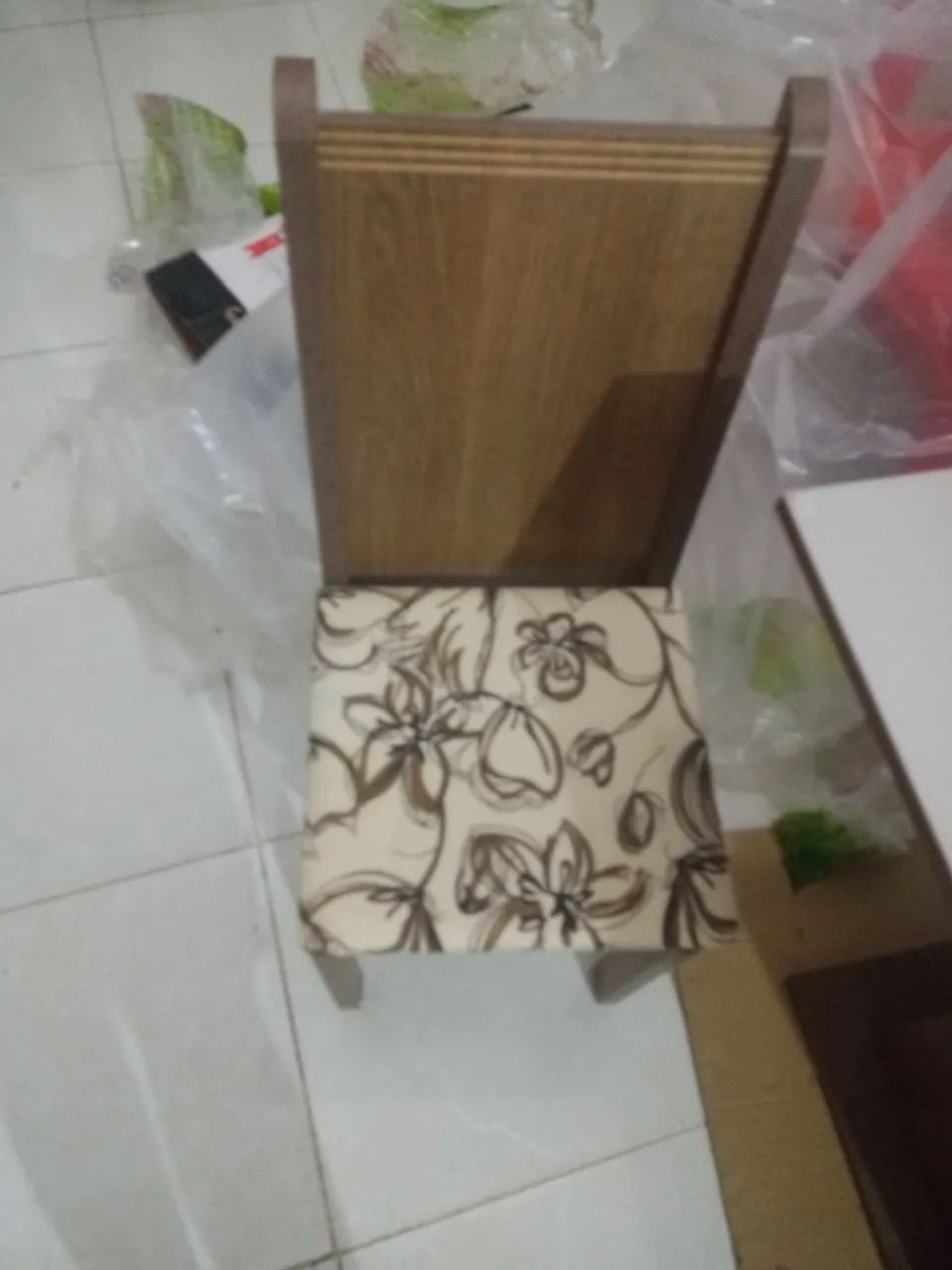 Mesa de sala nunca usada