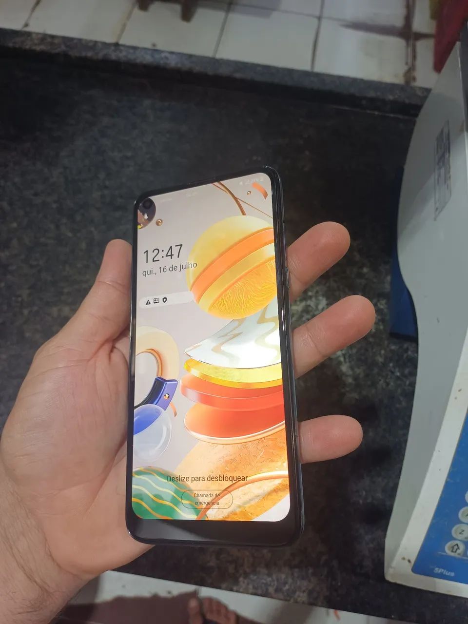Vende-se celular LG K61 128 GB - Foto 2
