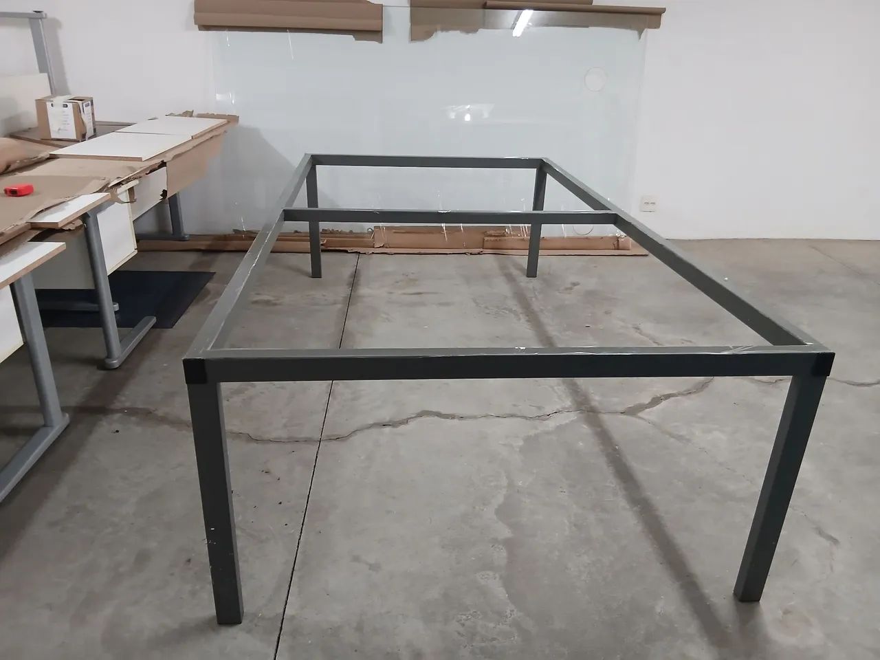 Mesa Metalica com tampo incluso - Foto 2