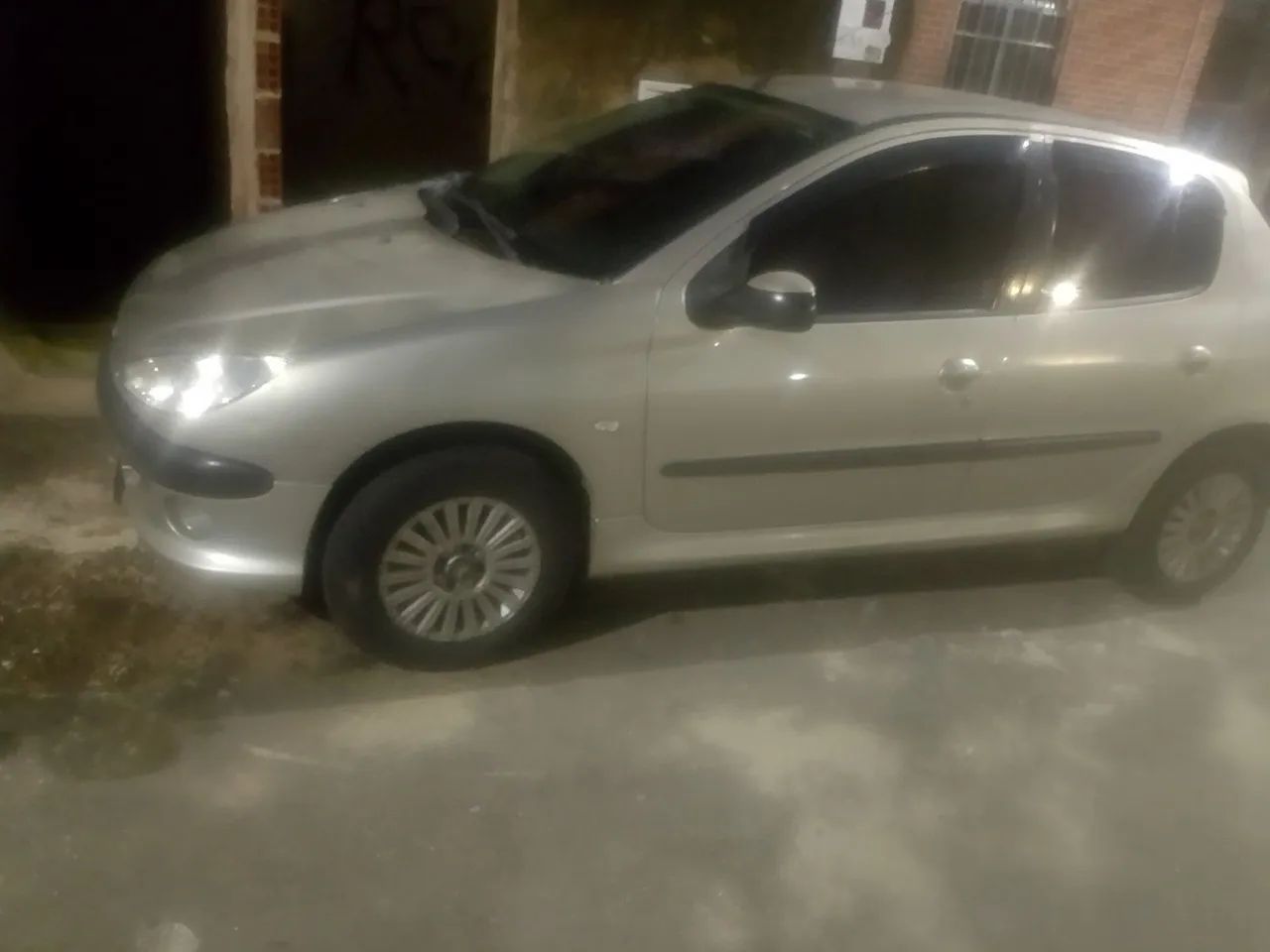 Peugeot 206 206 Presence 1.4/ 1.4 Flex 8V 3p 2008