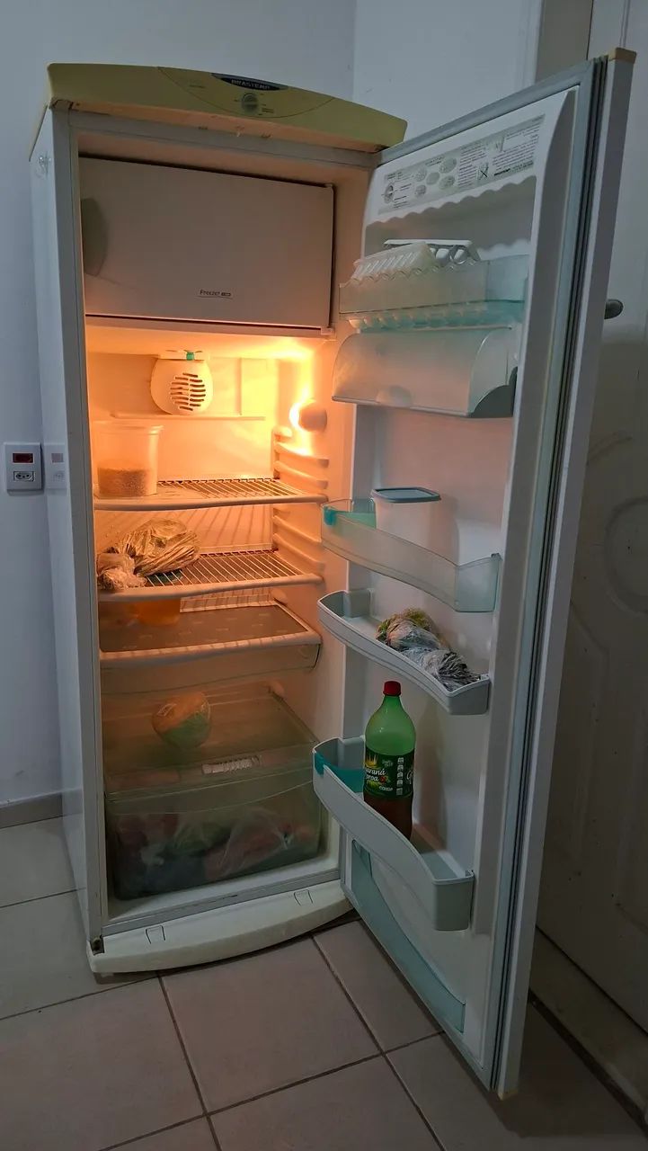 Geladeira - Foto 2