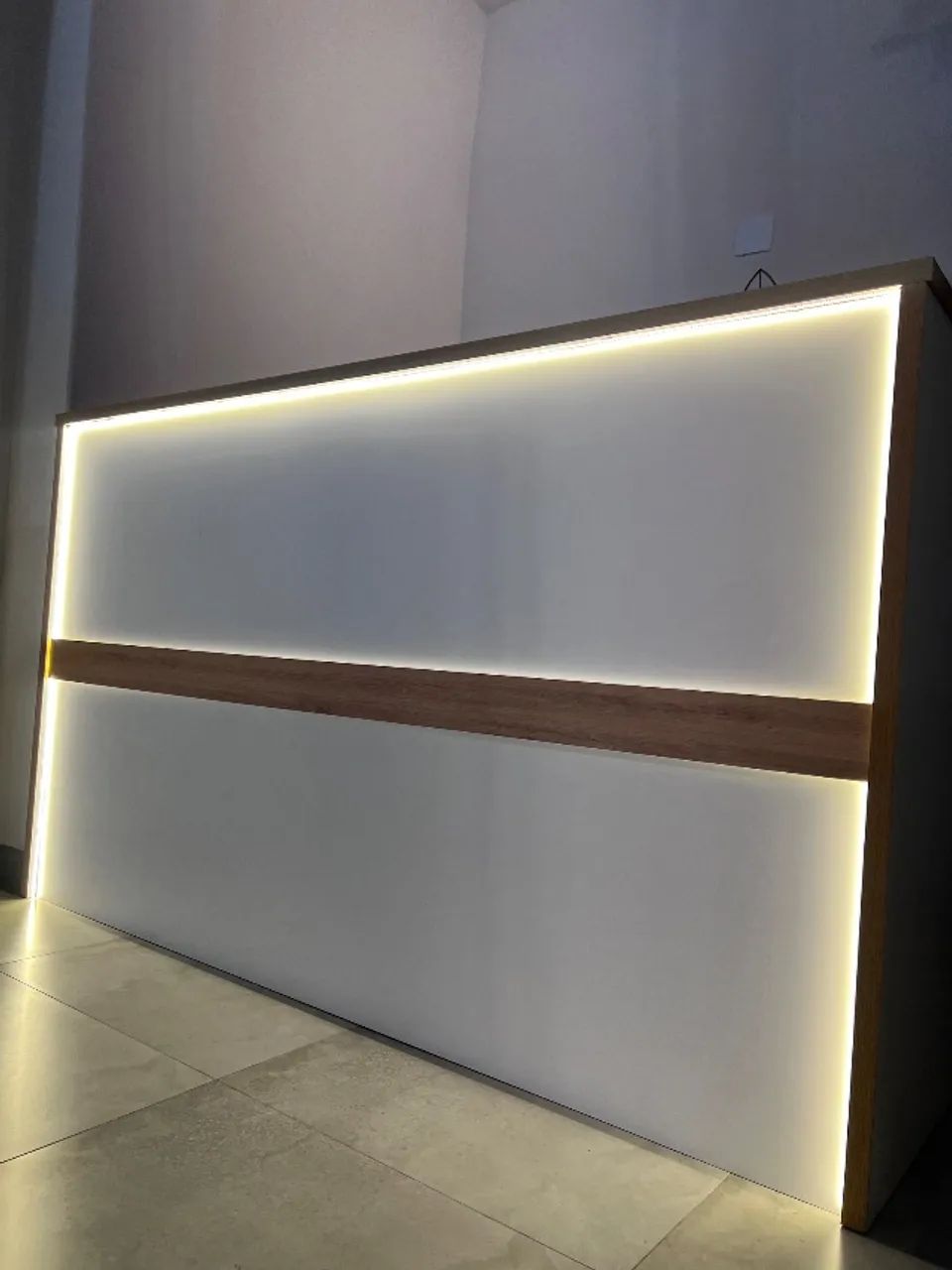 Balcão com led para loja, escritório e consultório  - Foto 3