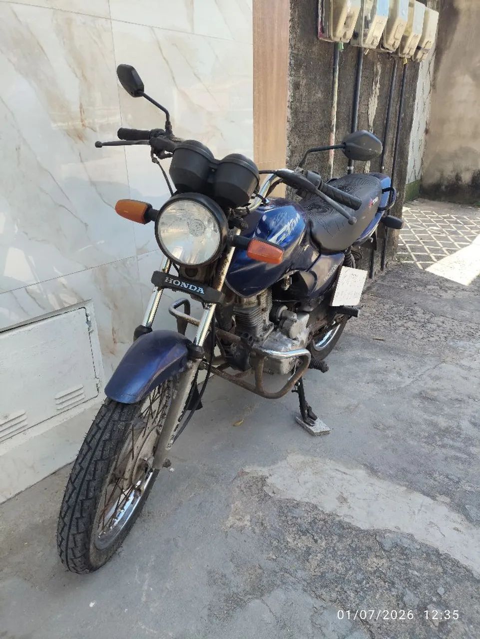 MOTO TITAN 125 