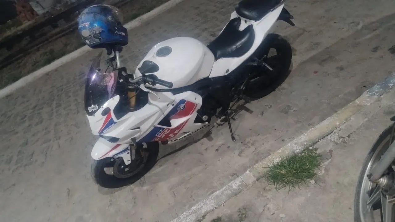 Moto comet 650 - Foto 2