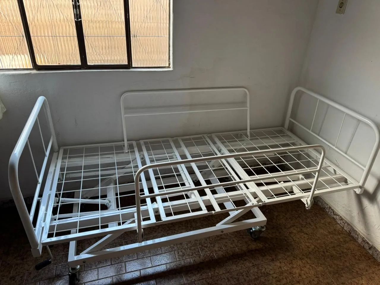 Cama Hospitalar - Foto 5