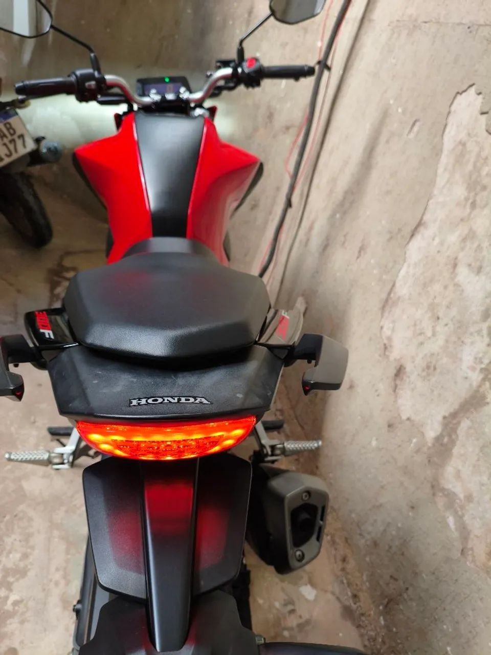 CB 300F Twister 2023 - Foto 2