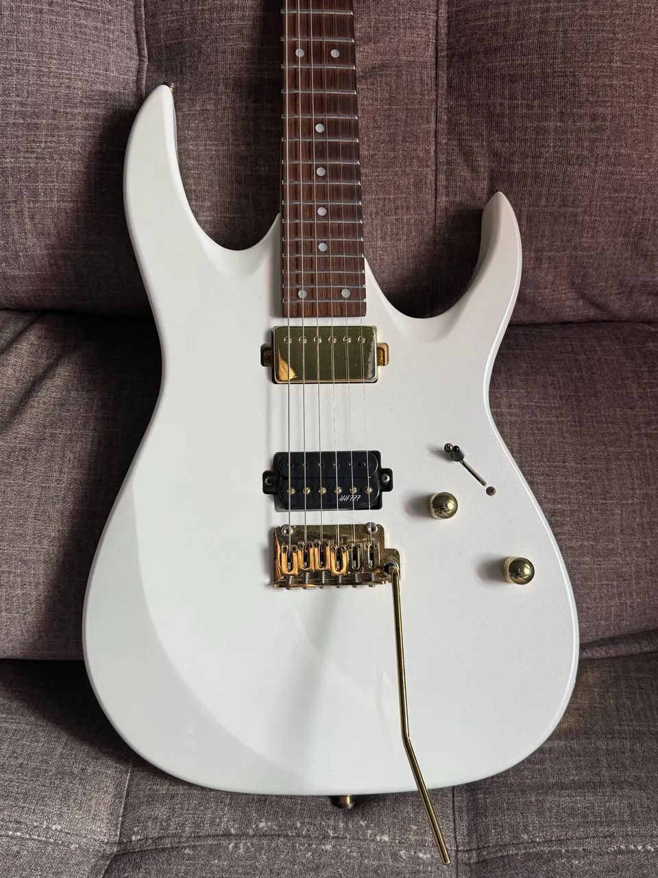 Guitarra Seize Katana Aura - Foto 2