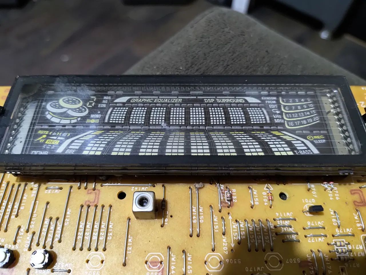 Placa Frontal Aiwa com Display F7 ou F77 - Foto 2